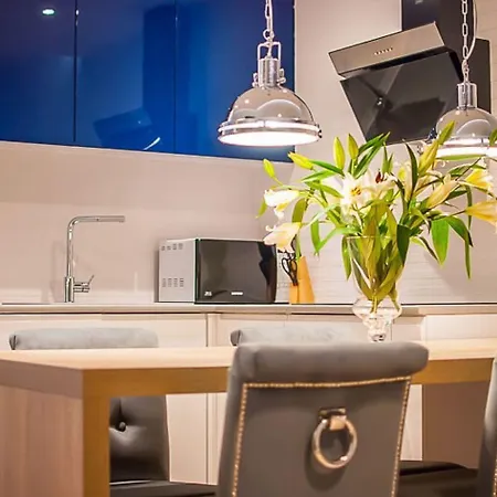 Na Wyspie - Zdrojowa 16-18 - Z Sypialnia Апартаменты Свиноуйсьце